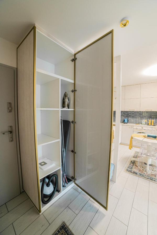 Kazimierza Wielkiego Luxury Apartment Krasków Eksteriør bilde